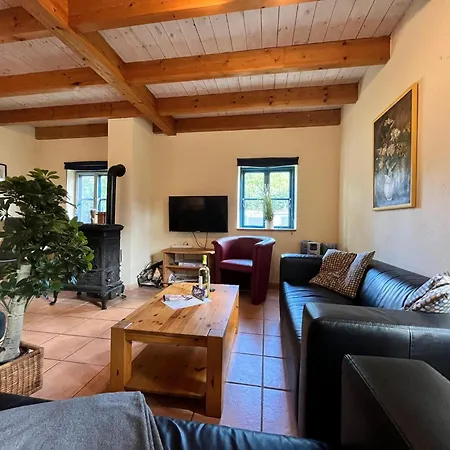 Ferienhaus Im Hafendorf Vieregge