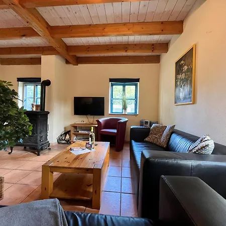 Ferienhaus Im Hafendorf Vieregge